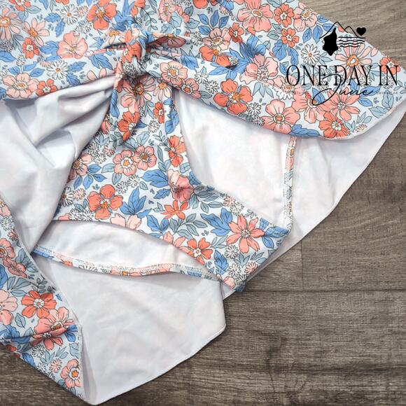 Eomenie Floral Skirted One Piece Swimsuit Size M - Picture 4 of 7